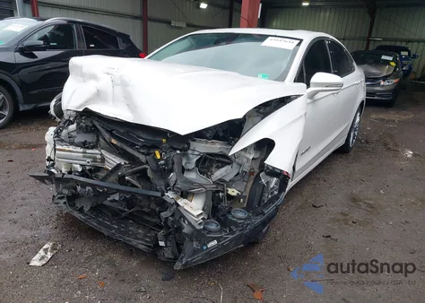 2013 Ford Fusion Hybrid Se from USA, damaged, VIN 3FA6P0LU1DR188415